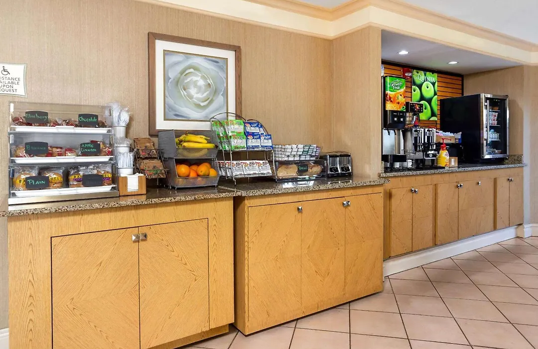 La Quinta Inn Tampa Airport Stadium Westshore-1